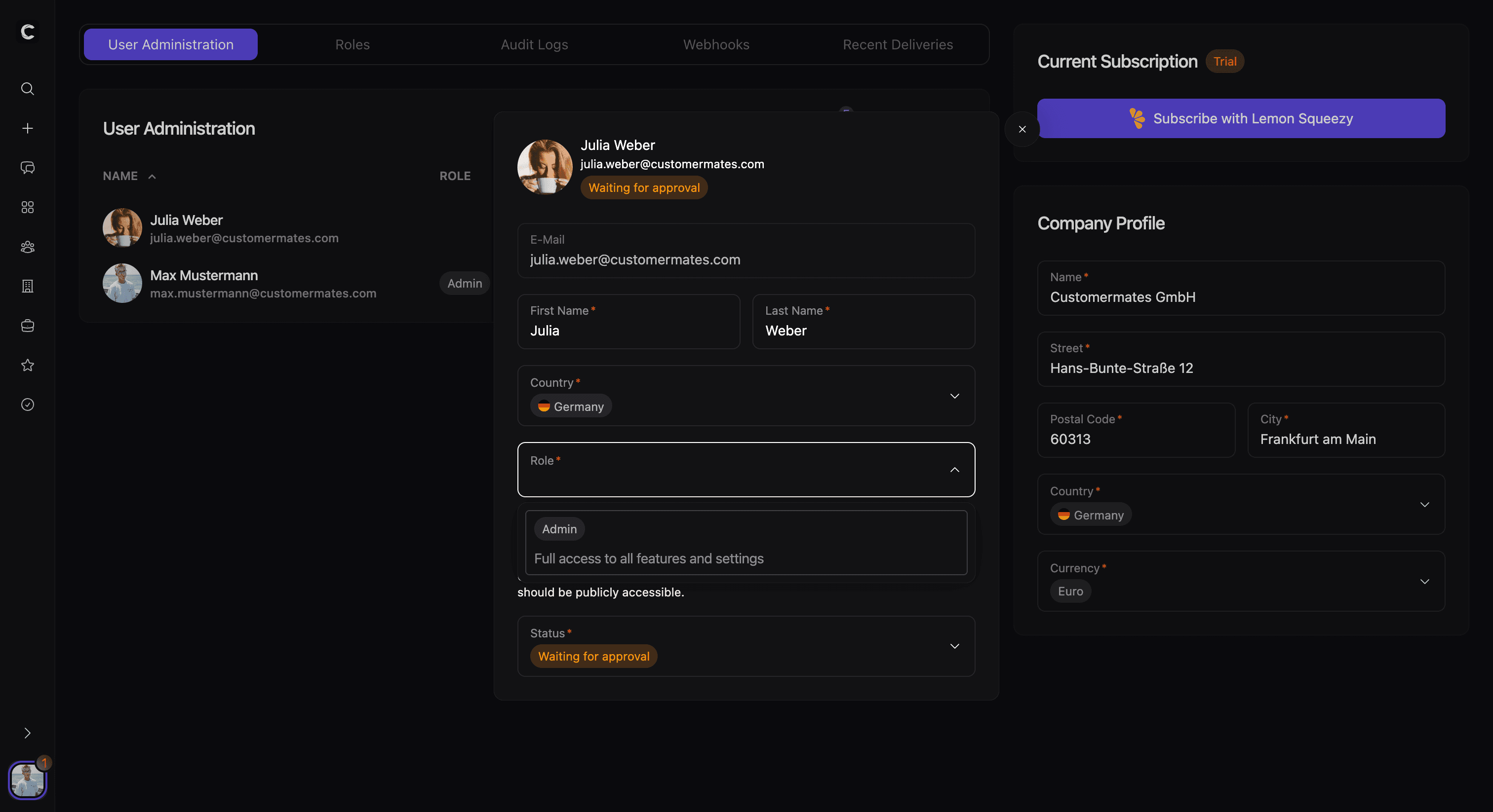 Rollenliste mit System-Admin-Rolle und benutzerdefinierten Rollen